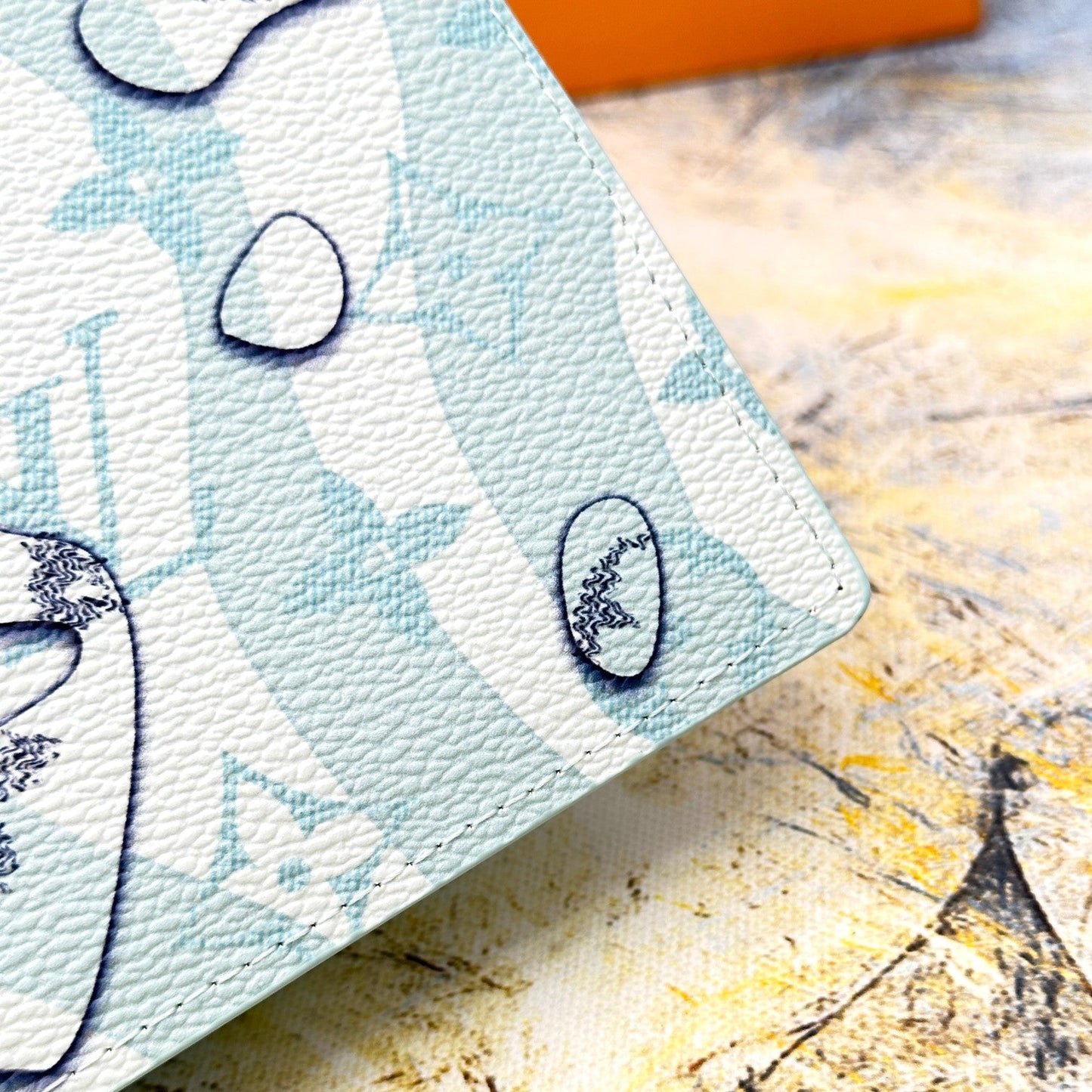 【ルイ・ヴィトン】ウォータードロップキャンバス|トレンディなコンパクト財布