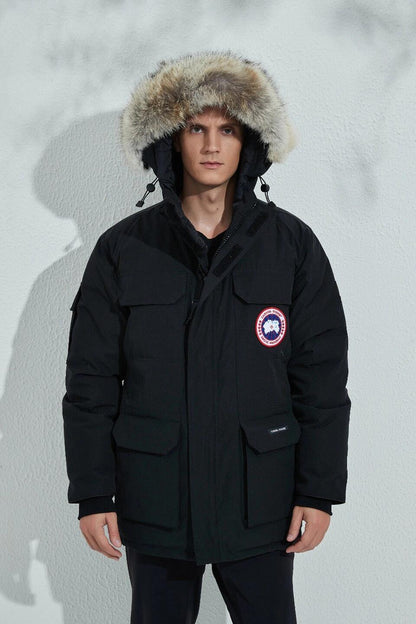 【カナダグース】寒い冬に最適☆女性と男性☆人気 Expedition Parka☆ダウンジャケット 全7色