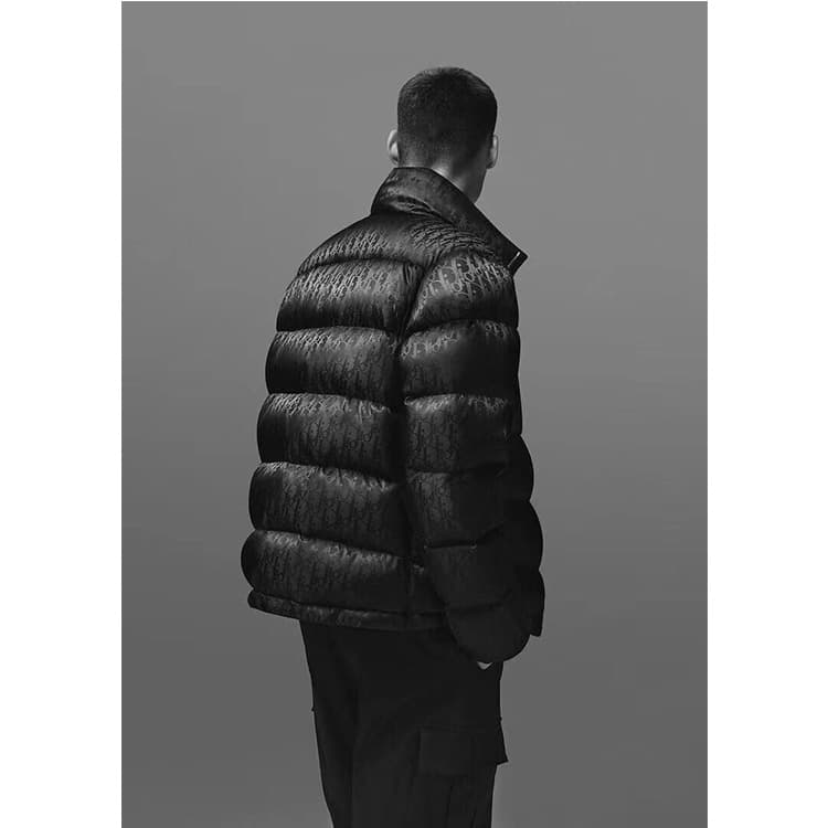 【ディオール】寒い冬に最適◆女性と男性☆立ち襟長袖 ダウン ジャケット3カラー