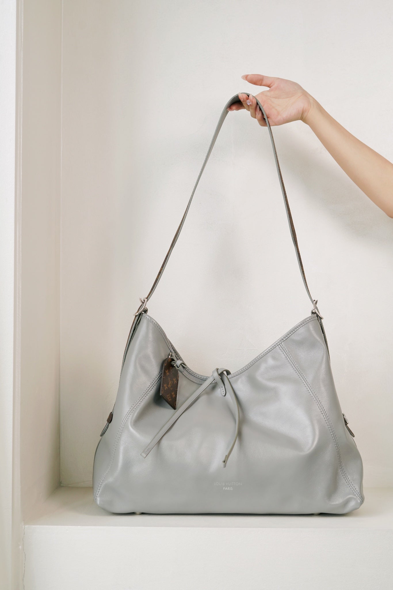 【ルイヴィトン】★大人気★スーパーSALE割引☆Carryall Dark MM｜3色