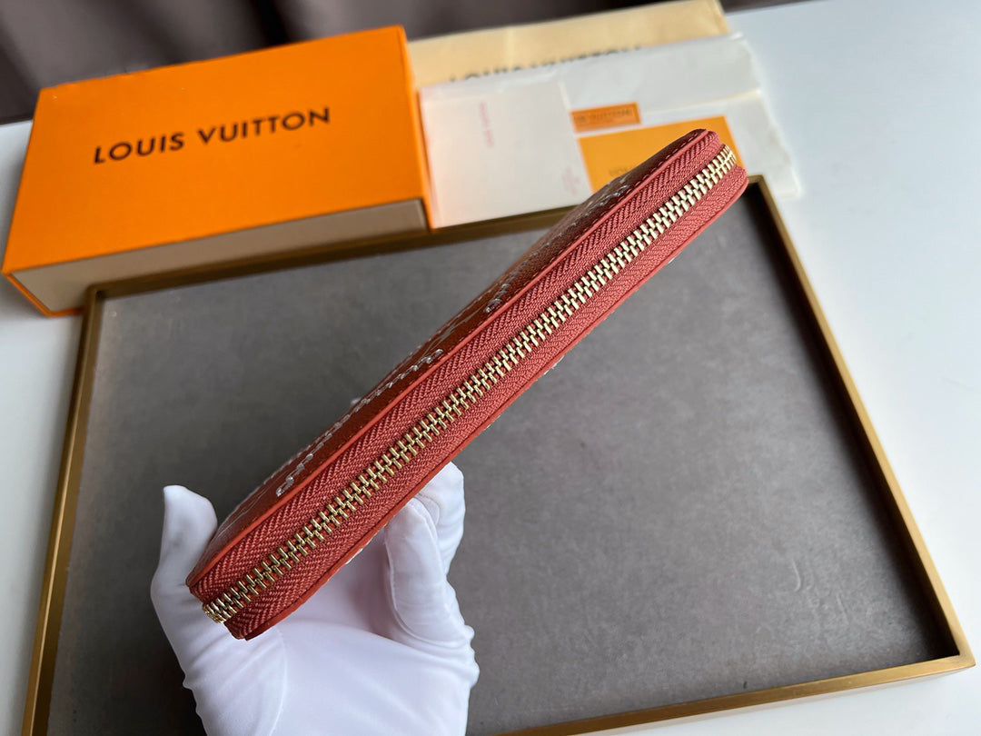 【ルイヴィトン】開閉式で機能性に優れた ジッピー・ウォレット